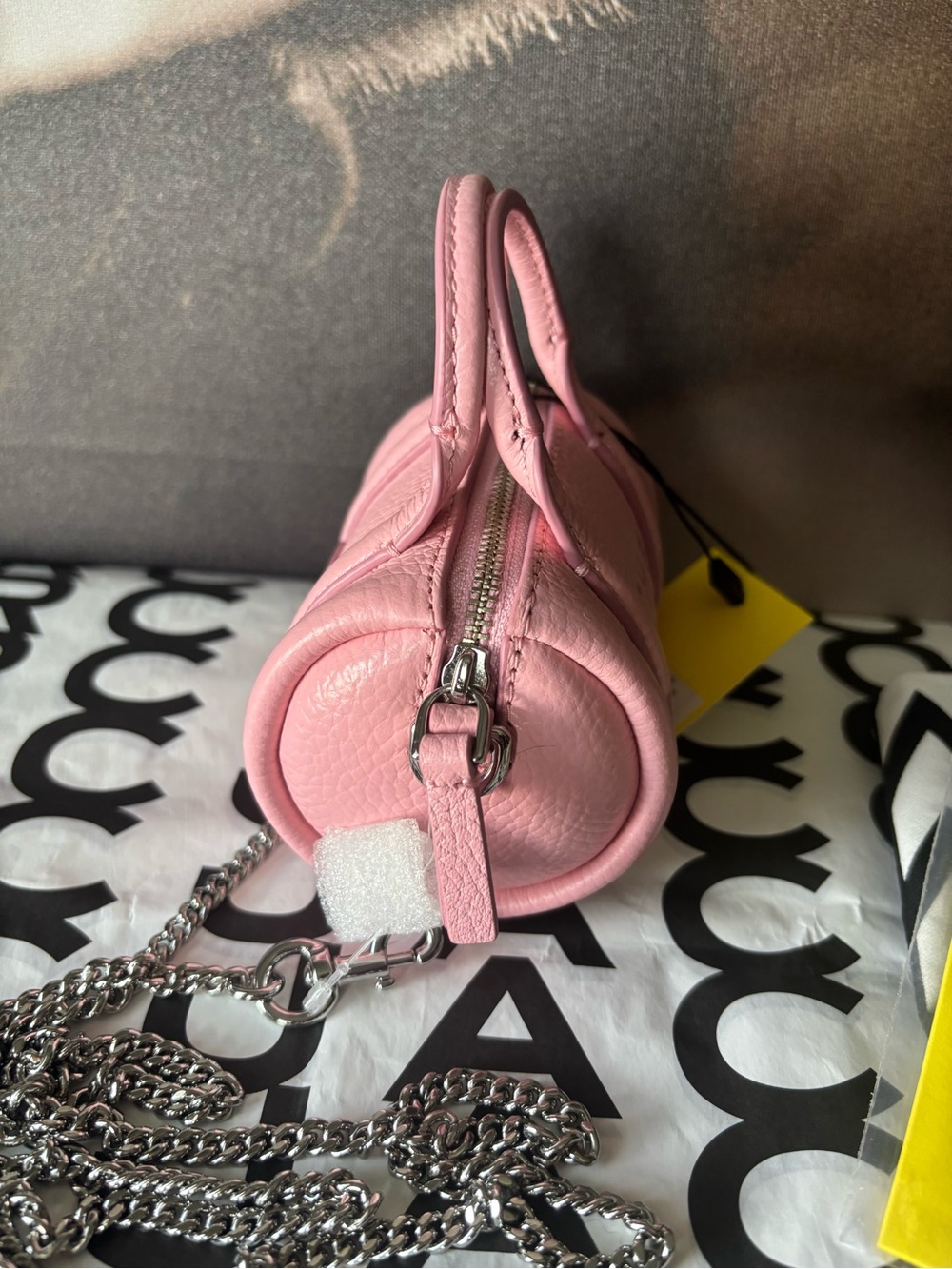 Marc Jacobs Pink Mini The Duffle Pebbled Leather Crossbody Bag - Picture 4 of 10